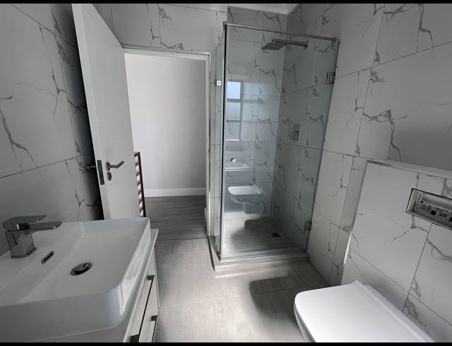 3 BEDROOM HOUSE FOR SALE IN SANDOWN
